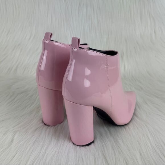 New Women's Qupid Signal Block Heel Low Pointed Toe Ankle Bootie Baby Pink - Picture 4 of 11